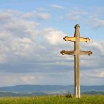 Wort zur Woche vom 12.09.2022 – Bringen Scherben Glück?